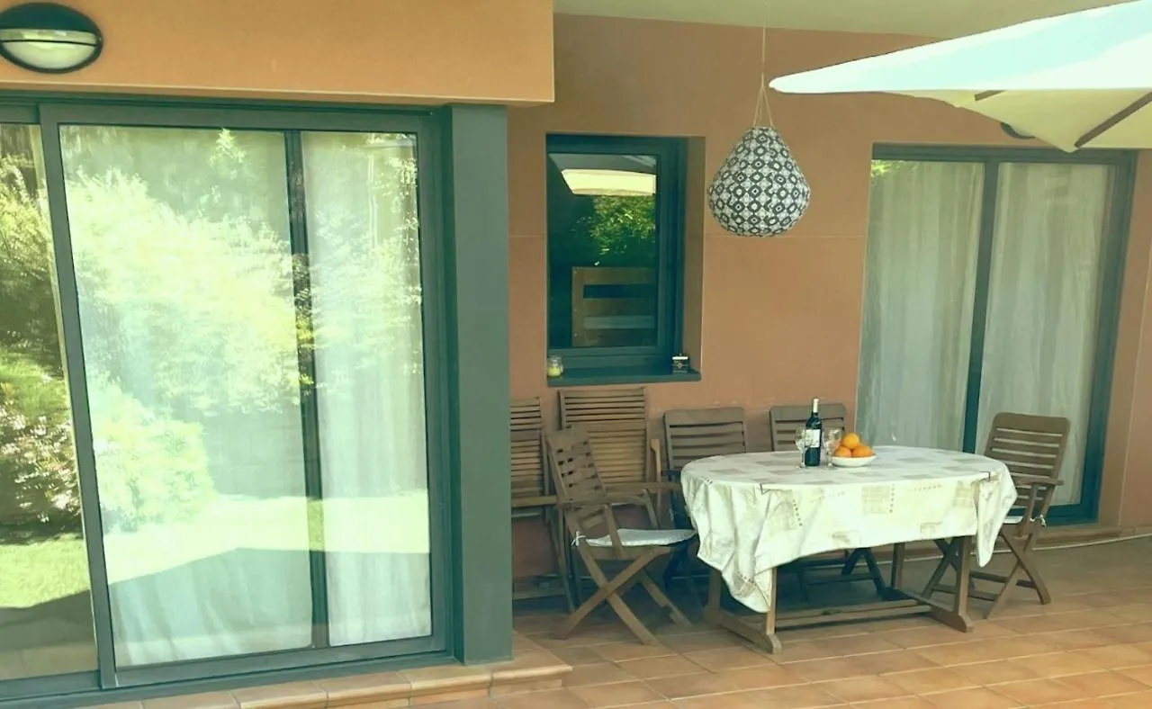 Pretty Garden Apartment Next To A Charming Beach Lloret de Mar