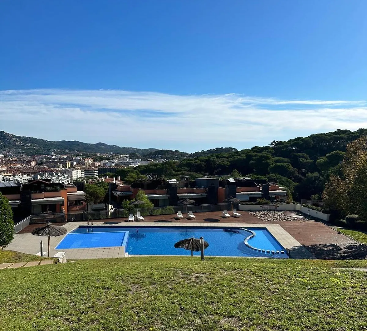Pretty Garden Apartment Next To A Charming Beach Lloret de Mar