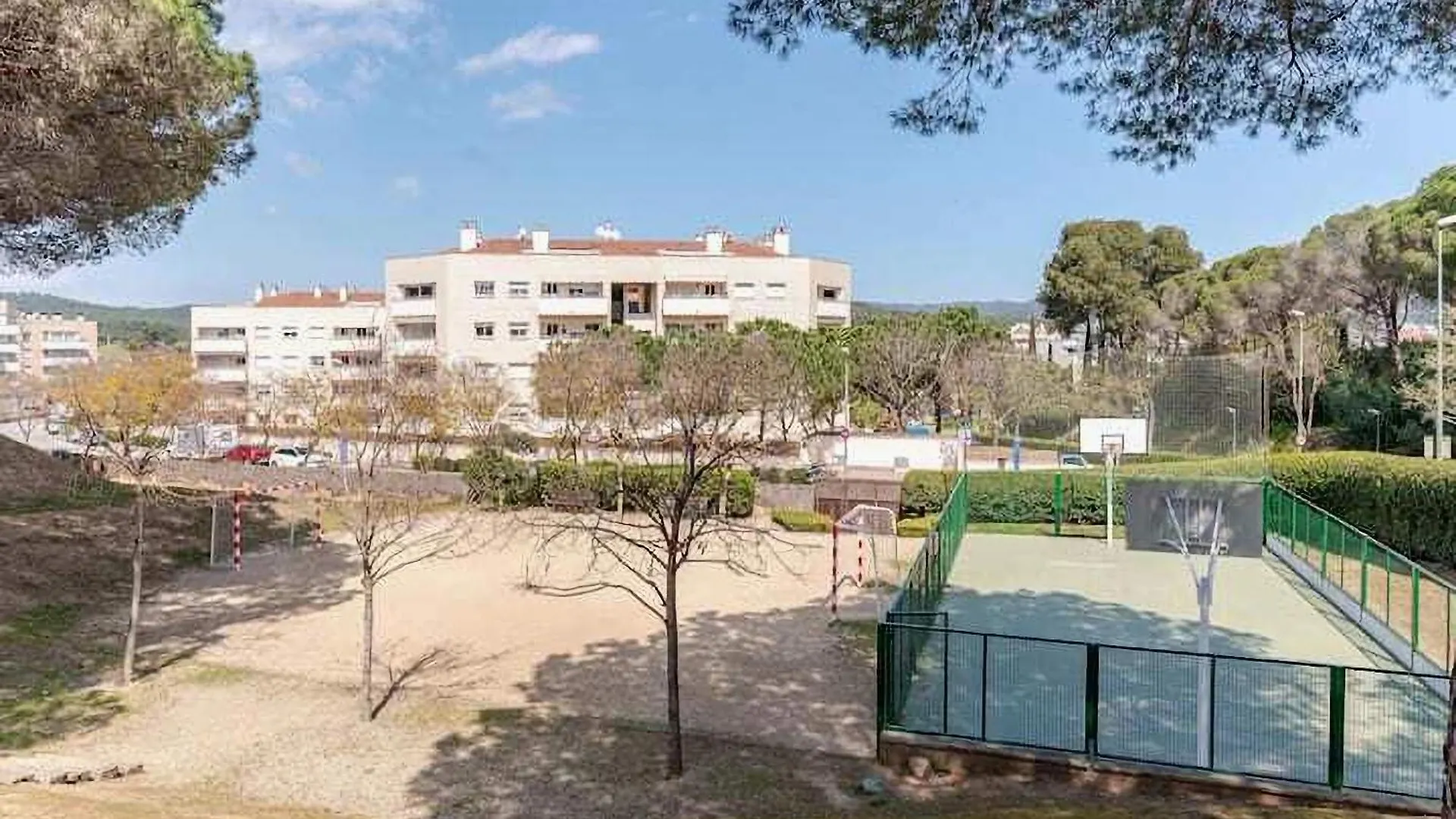 Pretty Garden Apartment Next To A Charming Beach 滨海略雷特 西班牙
