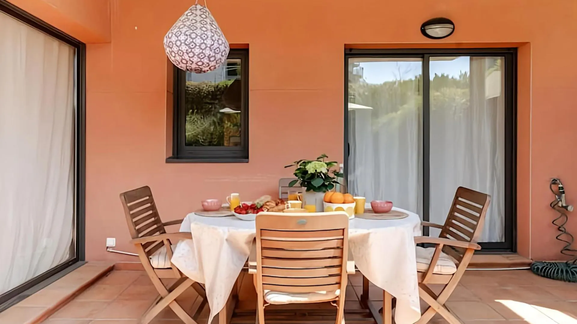 Pretty Garden Apartment Next To A Charming Beach Lloret de Mar 0*,  Espagne