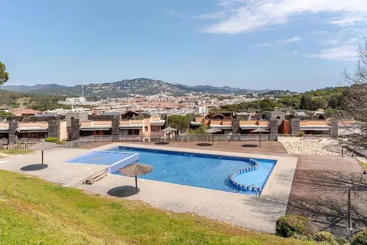 Pretty Garden Apartment Next To A Charming Beach Lloret de Mar